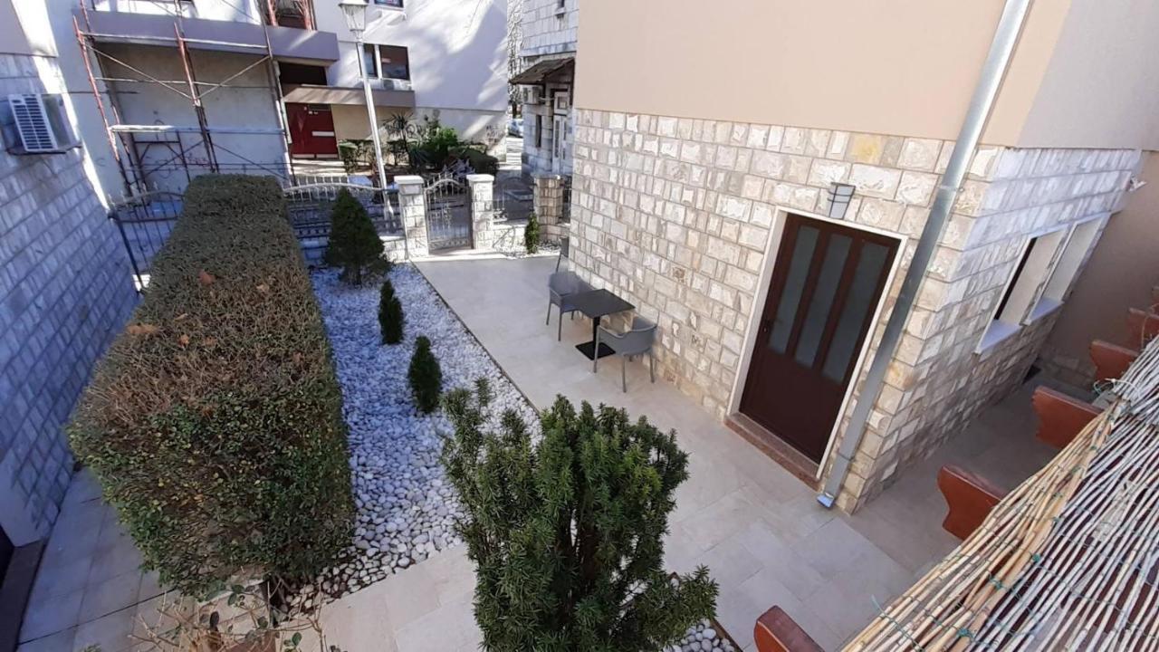 Hotel Smjestaj Miljas Trebinje Esterno foto